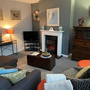 Apartment The Maisonette At No 9 Kitchen, Barry