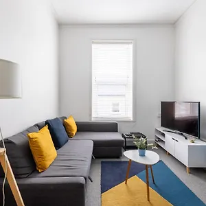 Apartment Judah By Koya Homes - Tv Bed Apartment, High Street, Free Parking, Barry